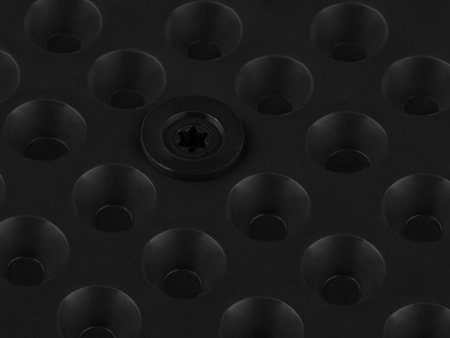 Hmoždinky pro upevnění nopové fólie